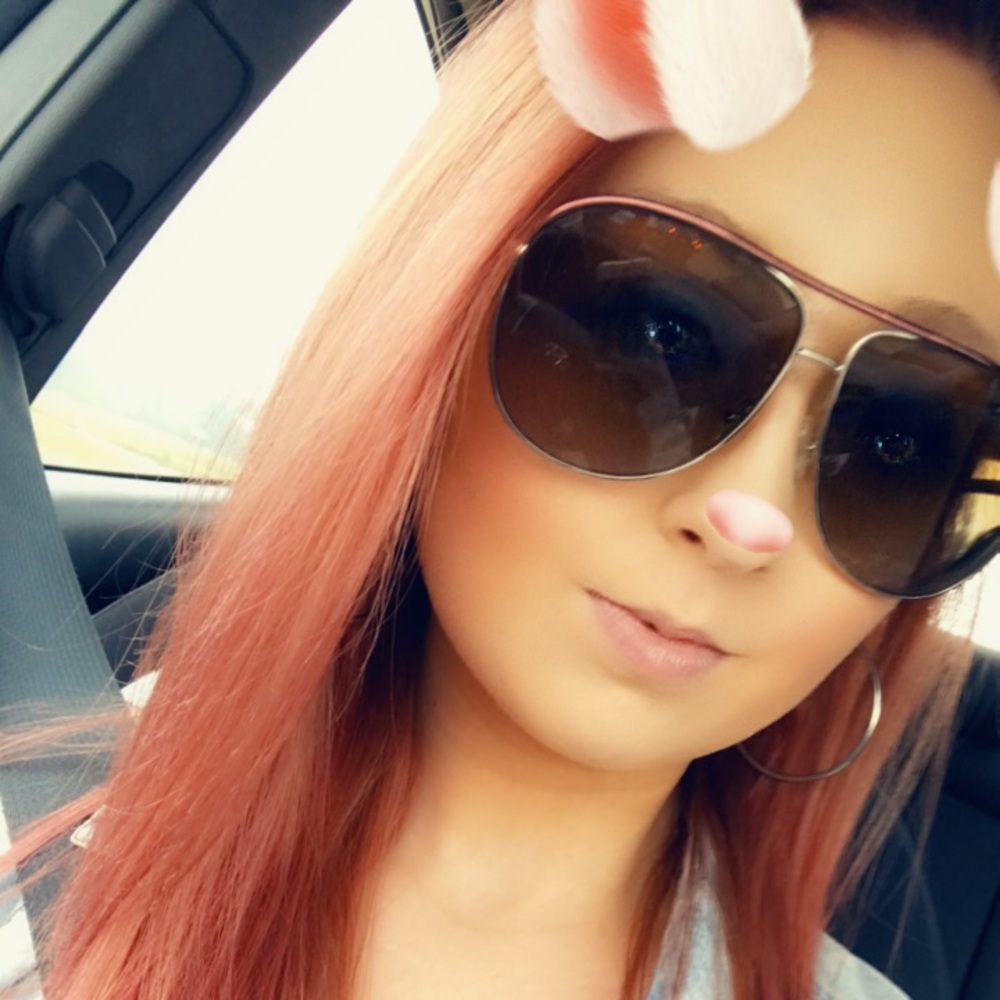 Meet your Posher, Kat